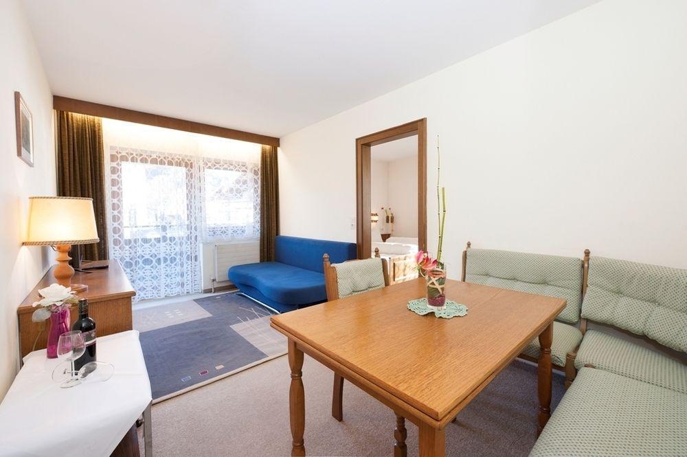 Hotel Garni Bernhard Am See Walchsee Esterno foto