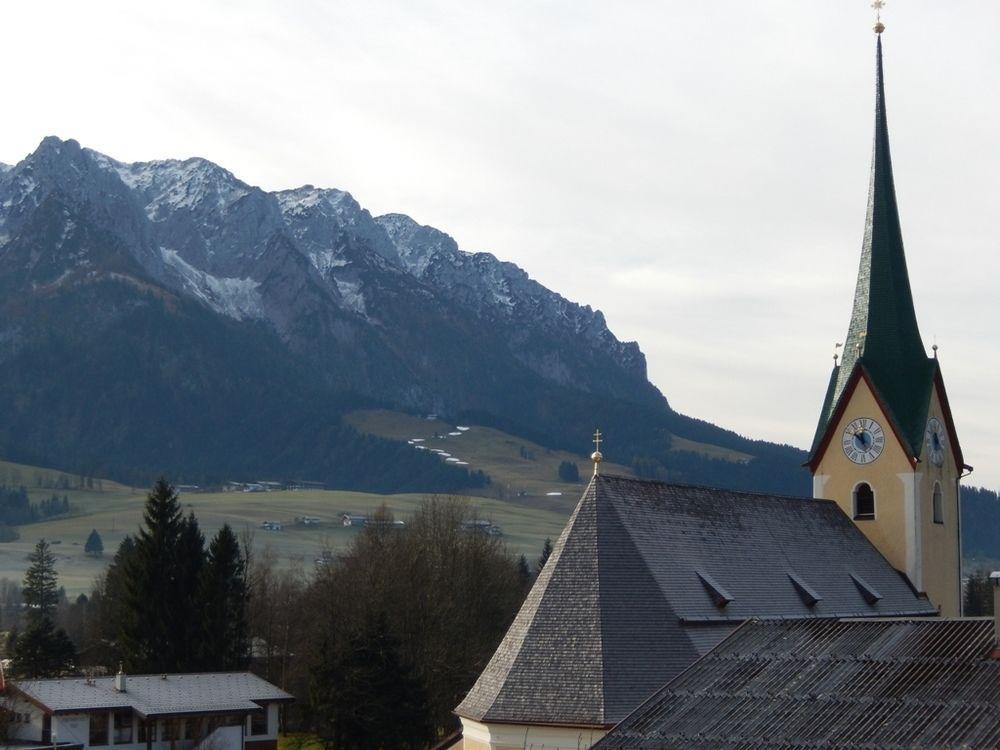 Hotel Garni Bernhard Am See Walchsee Esterno foto